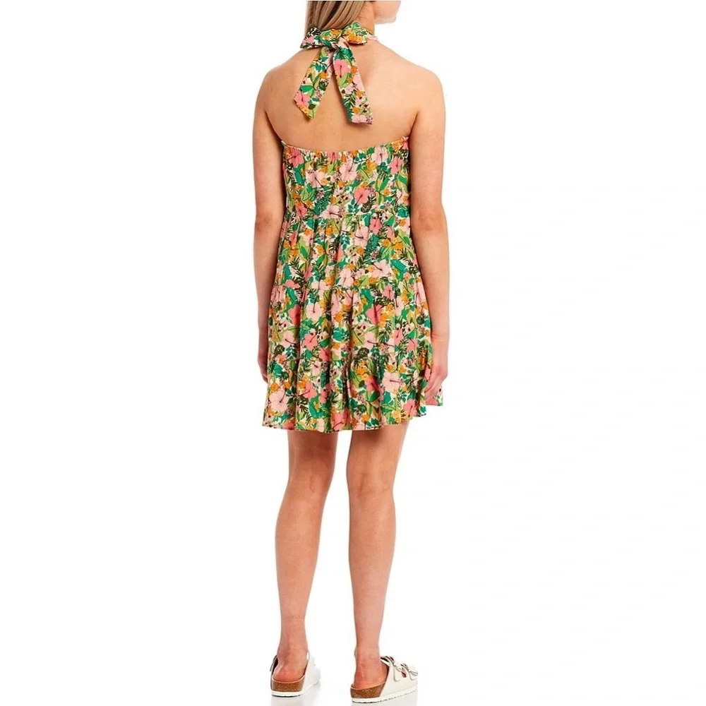 Copper Key Floral Printed
Tiered Halter Dress | Dillard's size Large - Picture 4 of 13